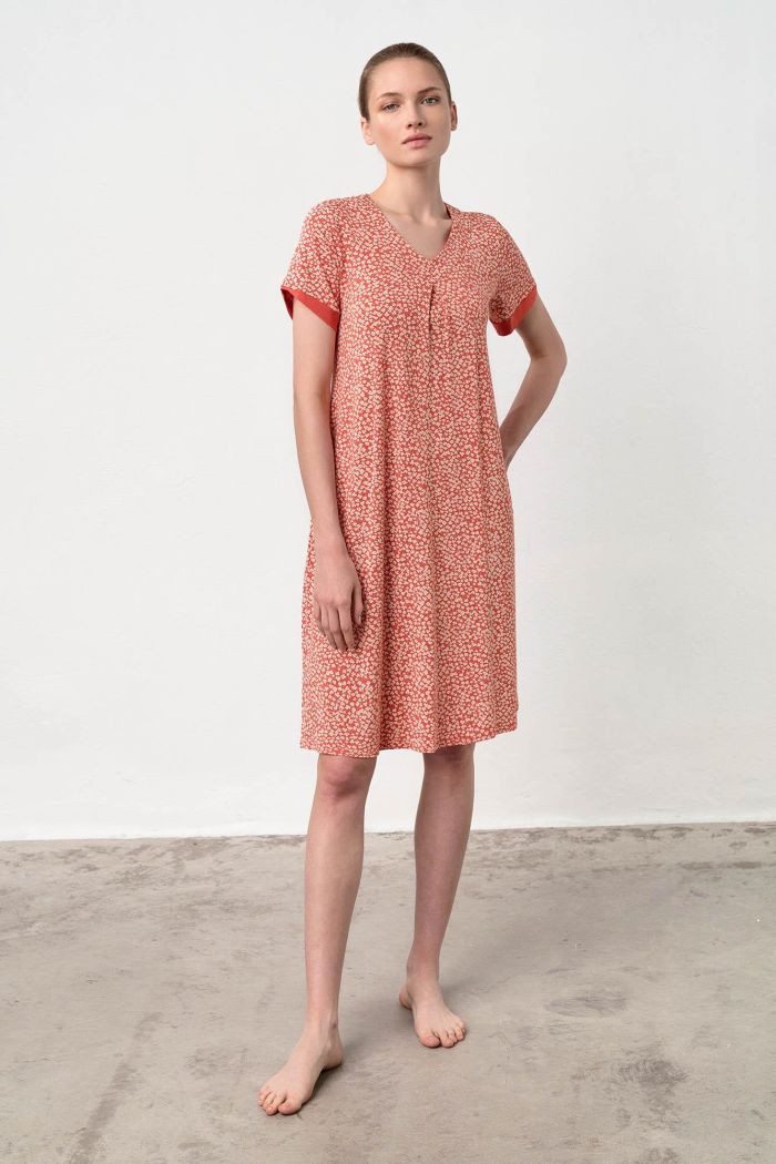 Nightgown with Short Sleeves