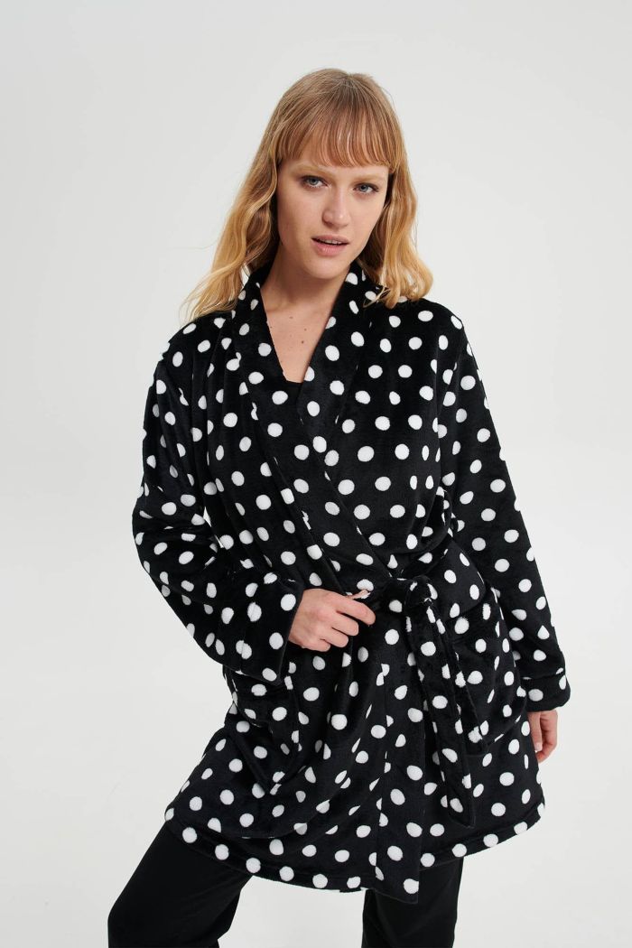 Crossed Robe With Dots.
