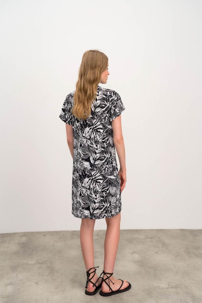 Printed Dress  with Short Sleeves