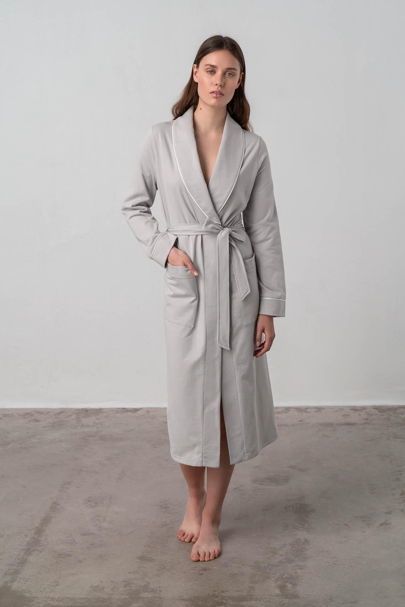Plain Robe with Long Sleeves