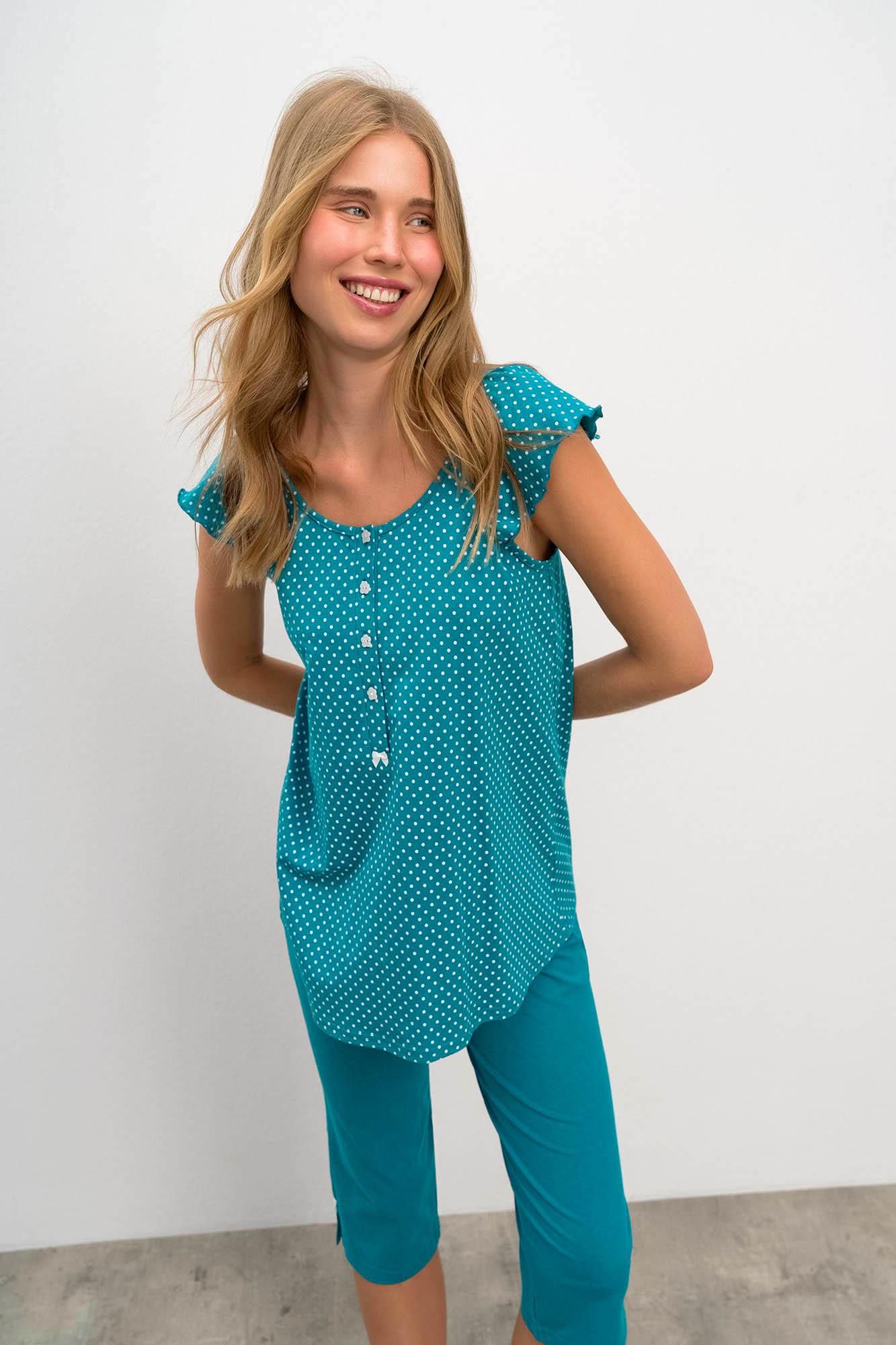 Woman’s Pyjamas with button placket