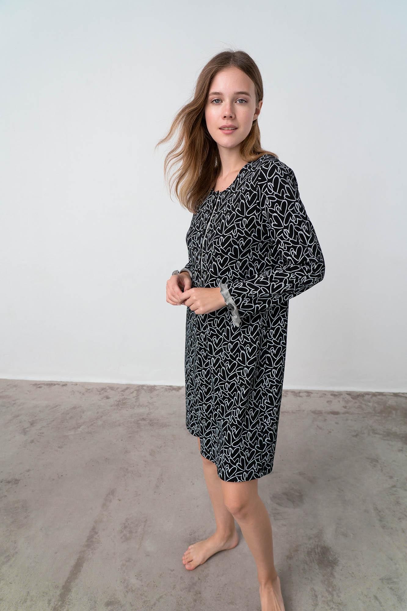 Printed Nightgown with Buttons