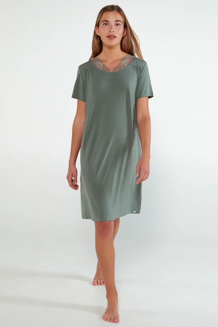 Nightgown with Short Sleeves