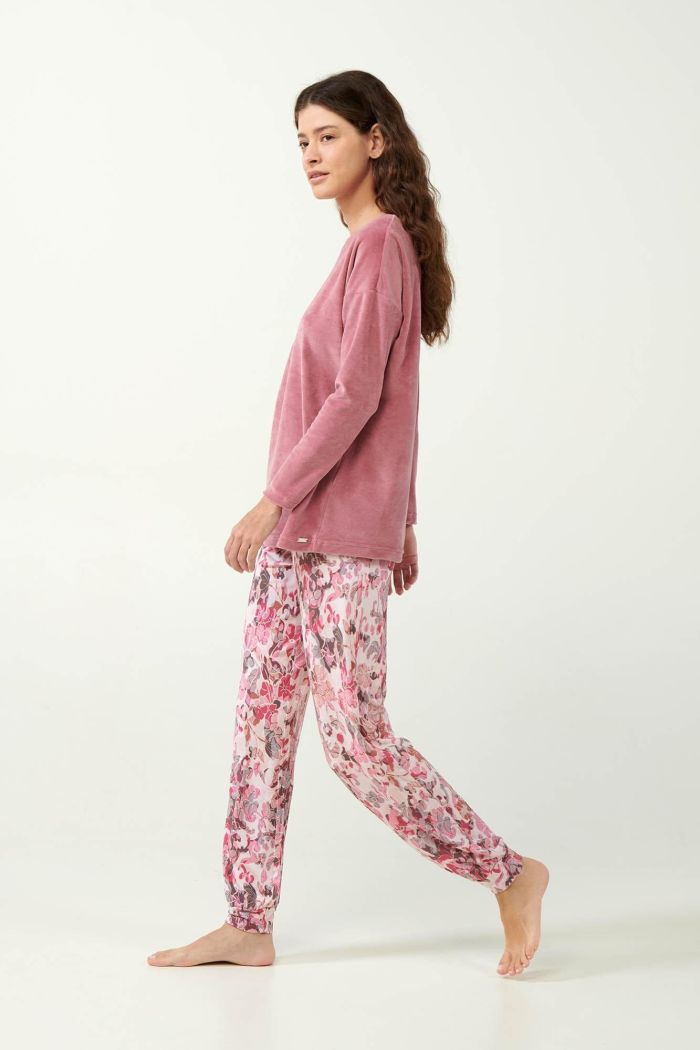 Velvet Top and Floral Pants Pyjamas