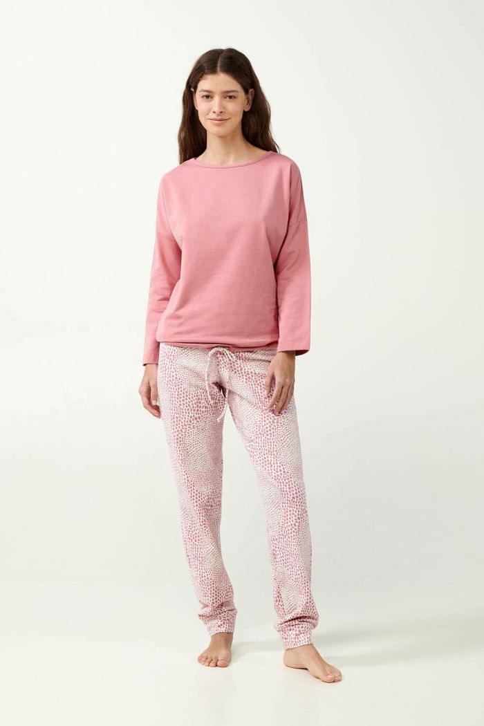 Rosa Pyjama mit Leopardenmuster