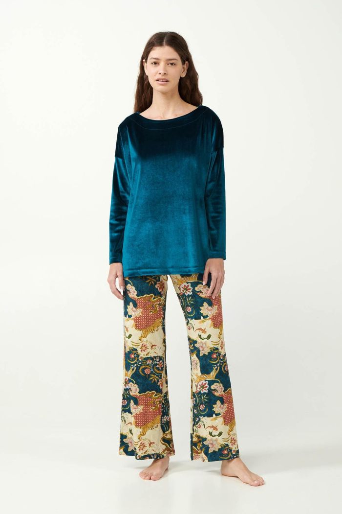 Japanese Floral Pyjamas with Velvet Top