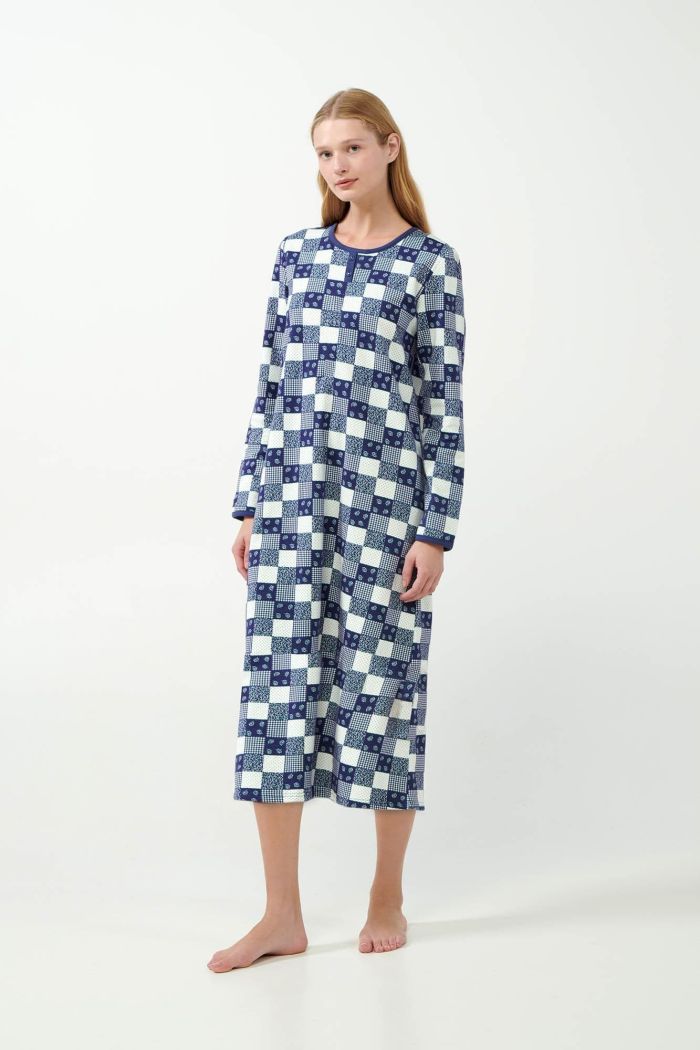 Tablecloth Quilt Long Nightgown