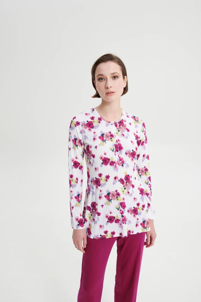 Pyjamas with Button Placket