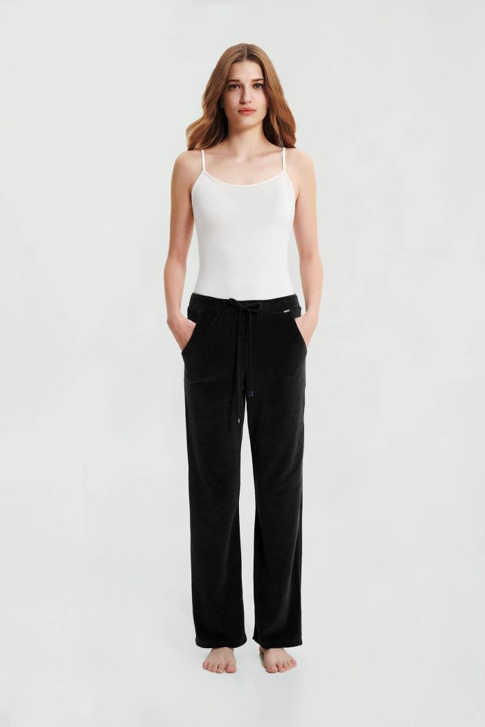 Plain Velvet Pants with Pockets