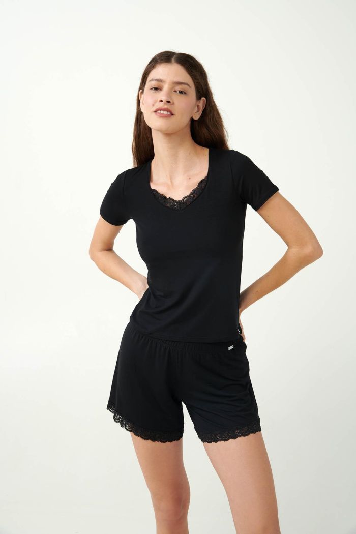 Elegant Micromodal T-Shirt with Lace