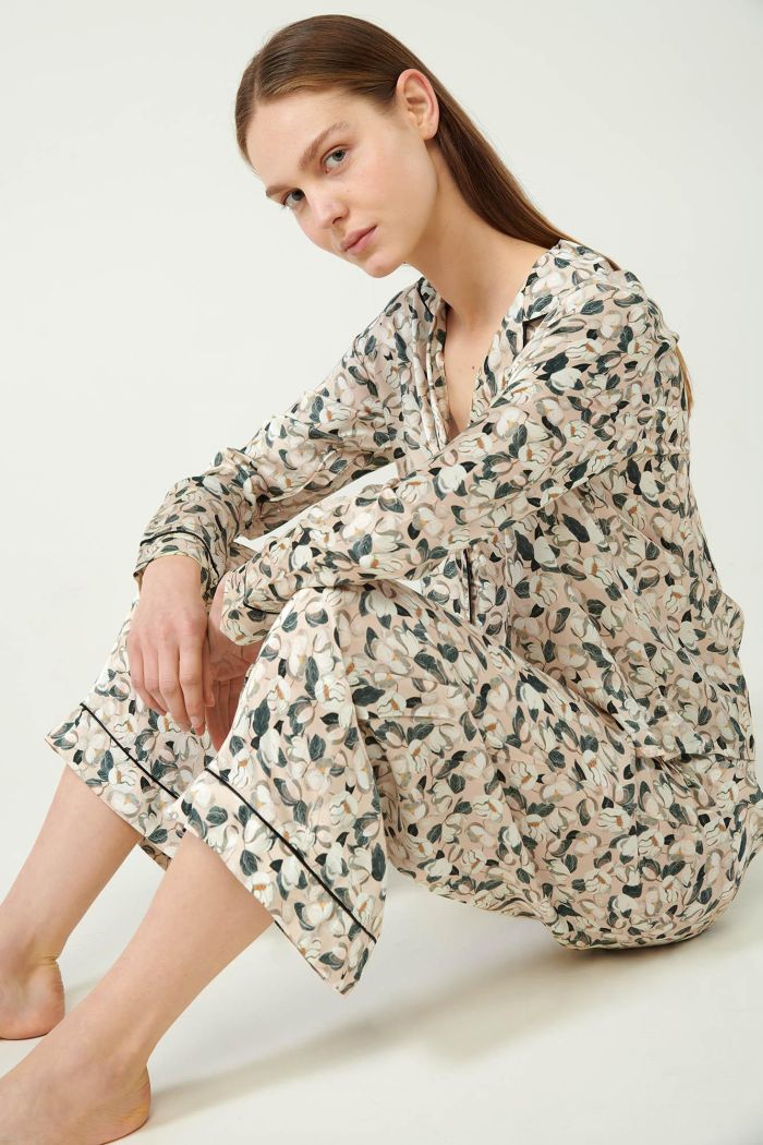 Viscose Satin Magnolia Buttoned Pyjamas