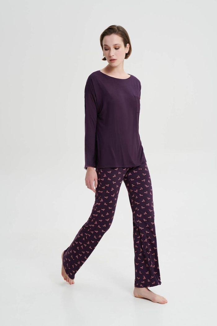 Pyjamas with Plain Pants