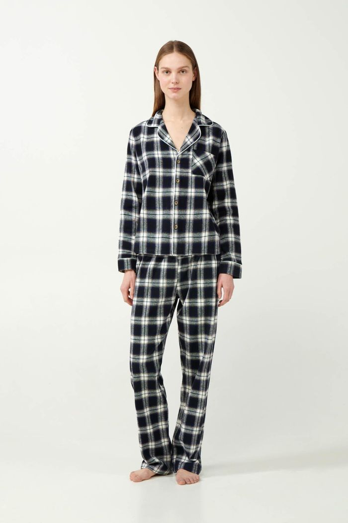 Pijama cu nasturi din flanel Tartan