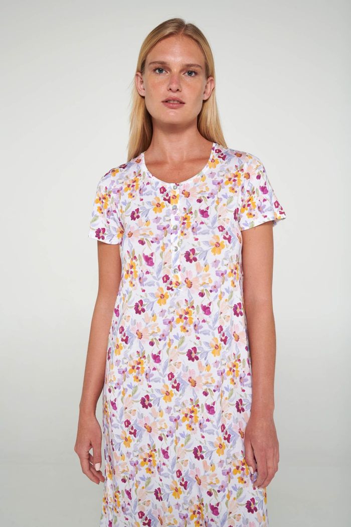 Nightgown with Short Sleeves